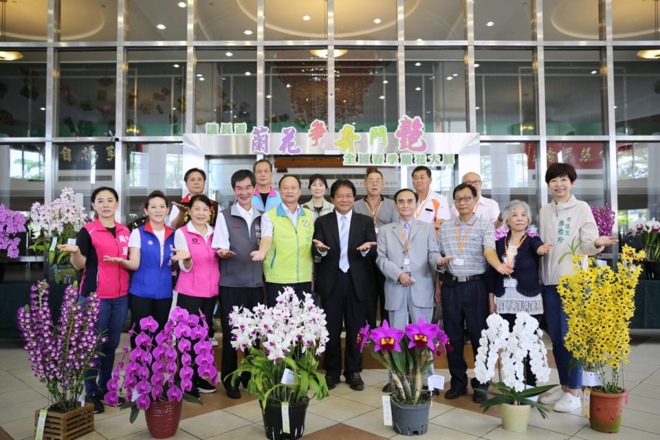 即日起至4/5  500盆精品蘭花在臺南市議會展出