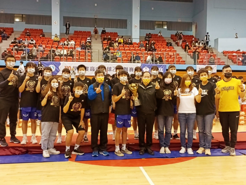 新竹高商HBL乙組女籃3連霸　企業捐贈1百萬元助學校持續培育績優選手