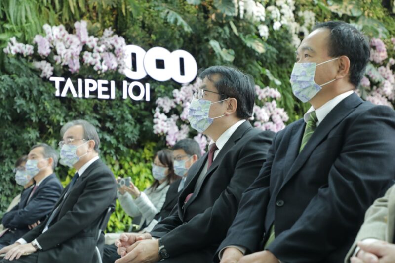 黃偉哲北上宣傳台灣國際蘭展  提出蘭花結合藝術文創「O2A」創新理念