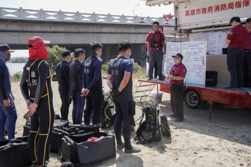 高市消防局第五大隊與台南消防局聯合搜救訓練