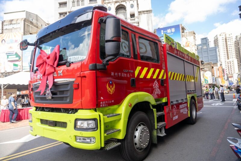 好暖心！ 竹市鳳凰志工募捐600萬消防車助救災　市長高虹安感謝愛心善舉