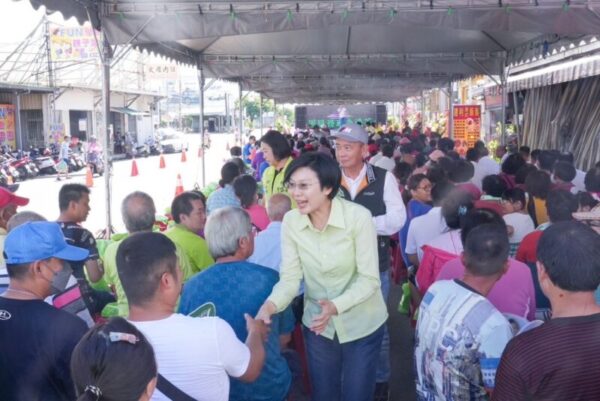 林岱樺林園服務處喬遷開幕 鄕親同賀