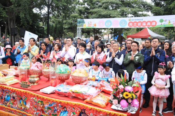 東區綠意新地標！蜜糖公園完工啟用 　盧市長：重現糖業歷史與湧泉之美