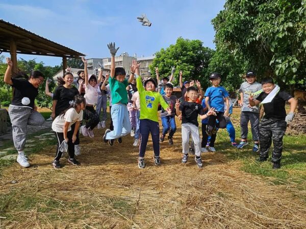 高雄市勇奪「第一屆國家食農教育傑出貢獻獎」個人組優等獎、團體組優等獎 成績耀眼、風靡全場