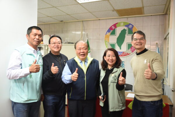 民進黨澎湖新住民諮詢站揭牌 陳光復勉與縣府齊心為新住民服務